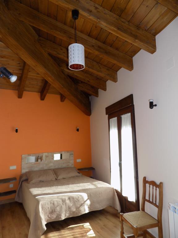Casas Rurales Las Eras III Айльон Экстерьер фото