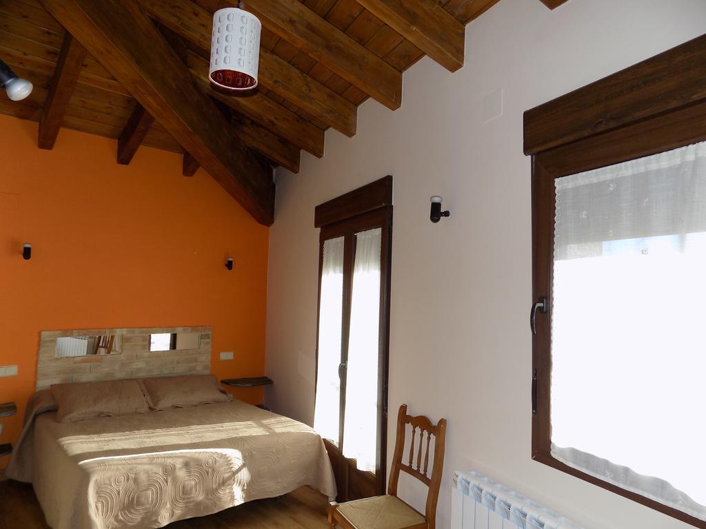 Casas Rurales Las Eras III Айльон Экстерьер фото