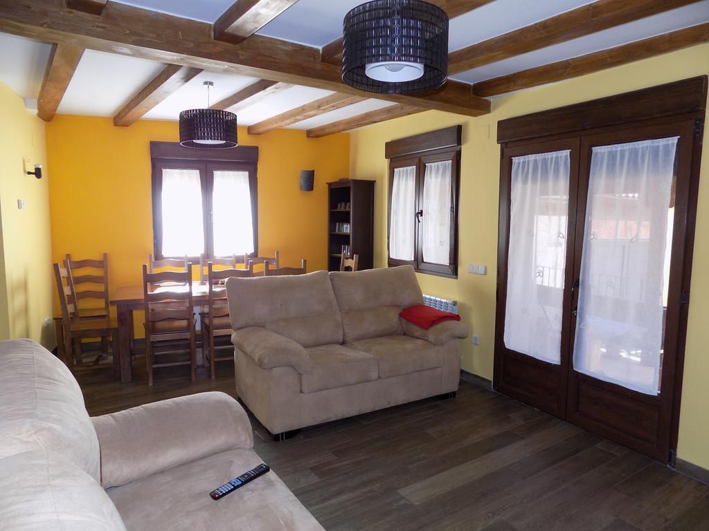 Casas Rurales Las Eras III Айльон Экстерьер фото